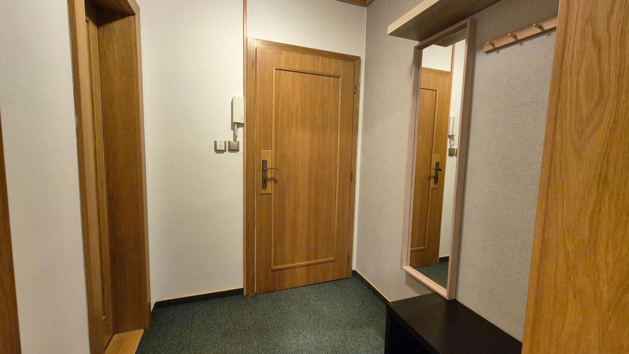 Apartman Kragujevska ชิลินา ภายนอก รูปภาพ